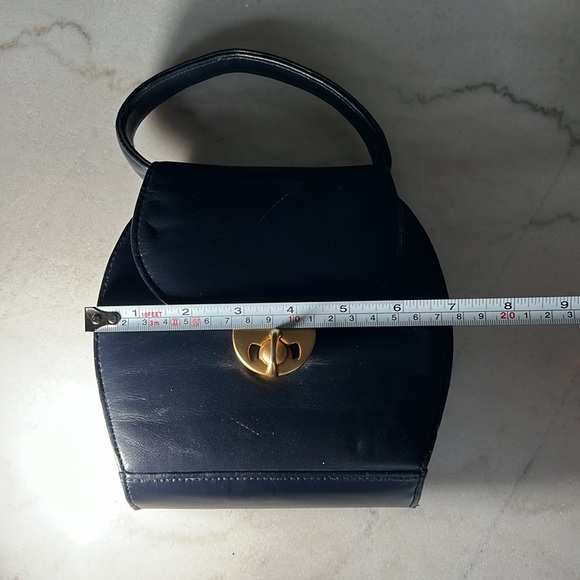 Lord & Taylor Leather Vintage Purse - Picture 12 of 12